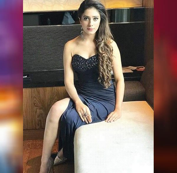 Khushboo Female Escort